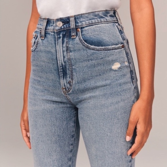 Mid Wash Abercrombie Patchwork Ultra High Rise The Ankle Straight Jean 26S - Picture 3 of 14